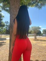 667575803: Chica busca chico en Sevilla