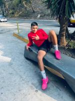 658148962: Chico busca chica en Madrid
