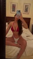 673982788: Chica busca chico en Murcia