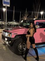 613865183: Chica busca chico en Barcelona