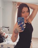 745003716: Chica busca chico en Granada