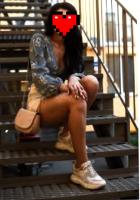 632261537: Chica busca chico en Barcelona