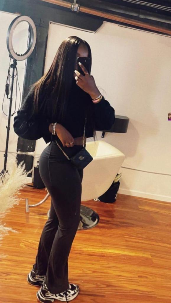 Chica busca chico en Gerona: 