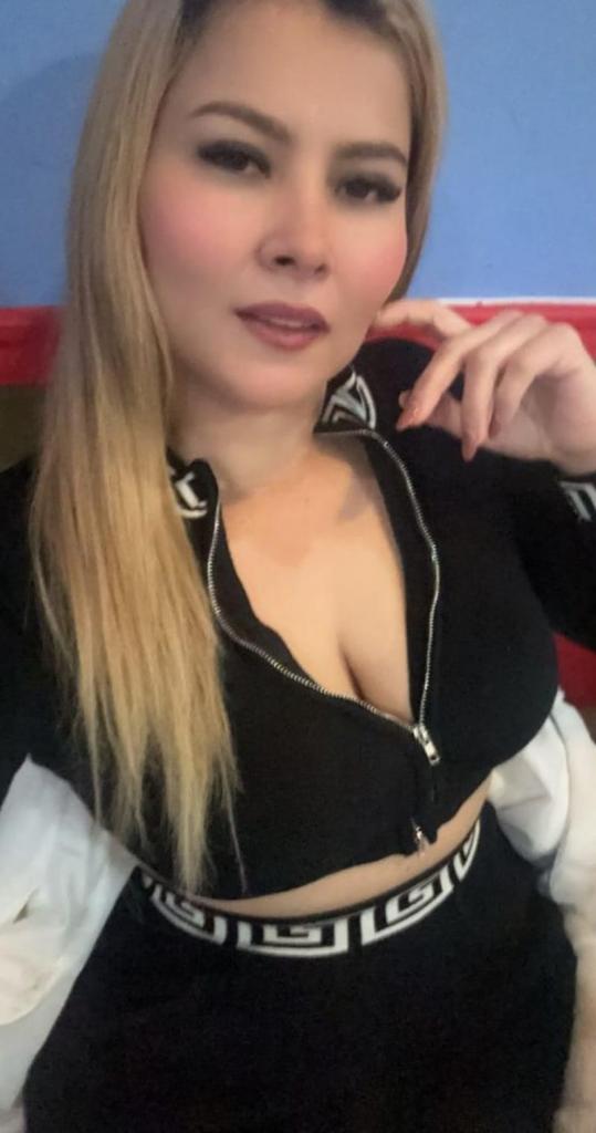 Chica busca chico en Barcelona: 