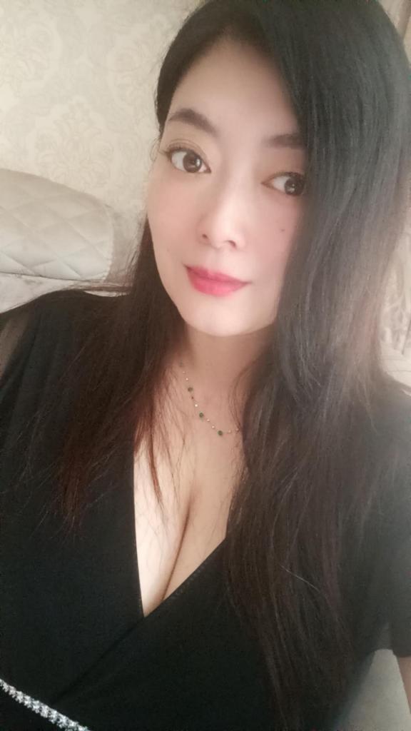 Chica busca chico en Pontevedra: 