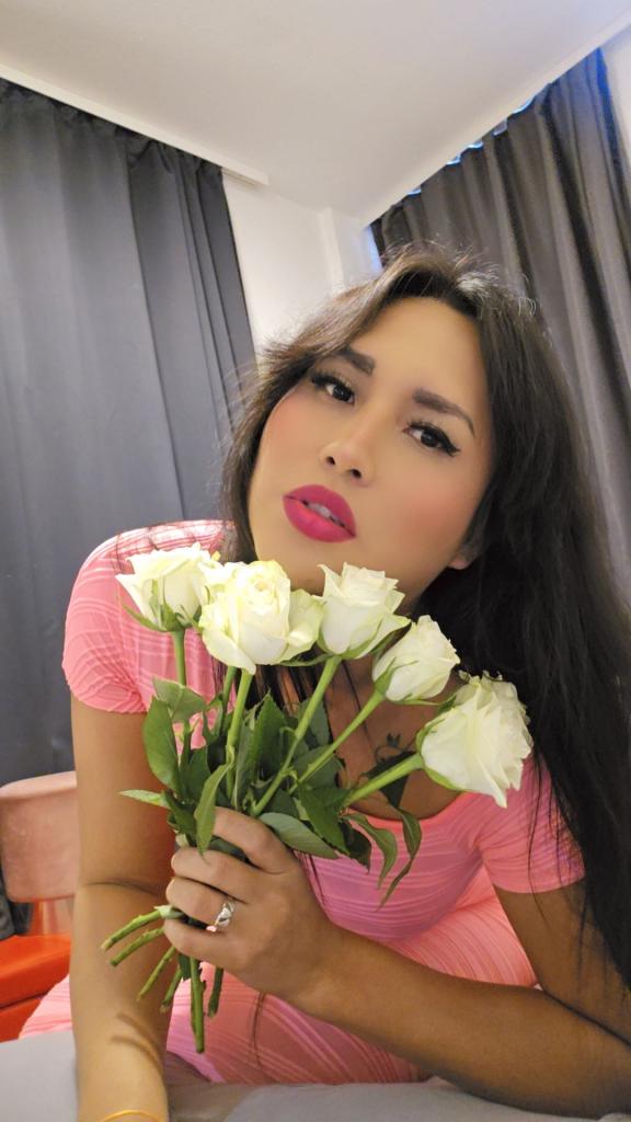 612439043: Travesti en Gerona