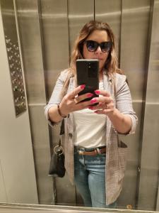 651539040: Chica busca chico en La Coruña