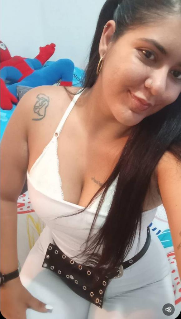 Chica busca chico en Cádiz: 