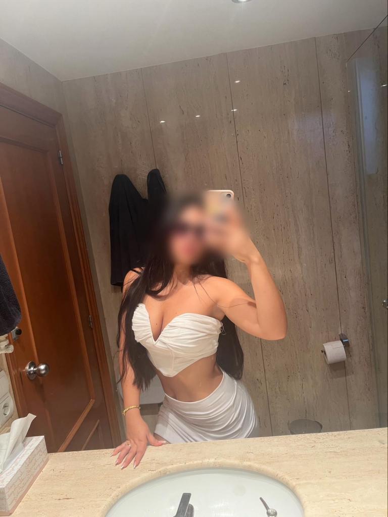 603425835: Chica busca chico en Málaga
