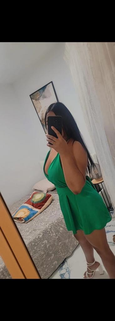 686179458: Chica busca chico en La Coruña