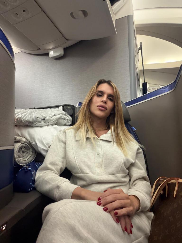 672541257: Transexual en Gerona