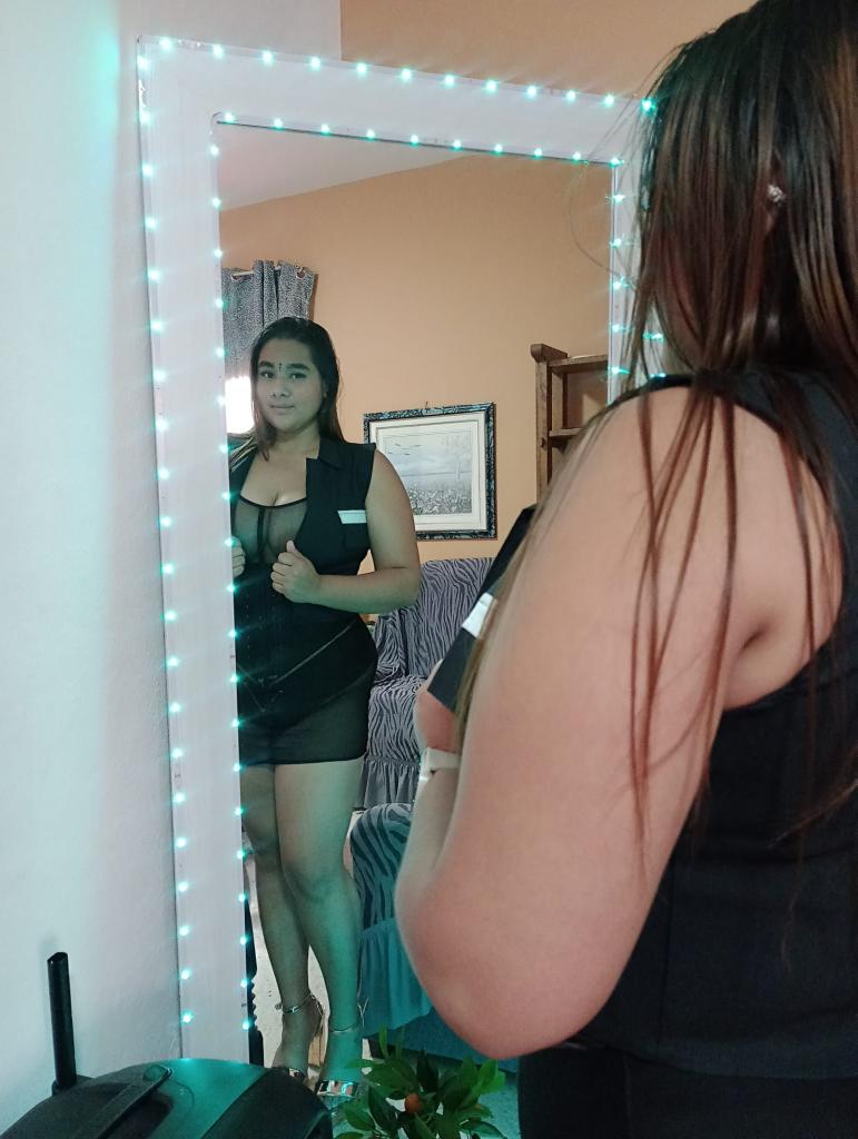 Chica busca chico en Tenerife: 