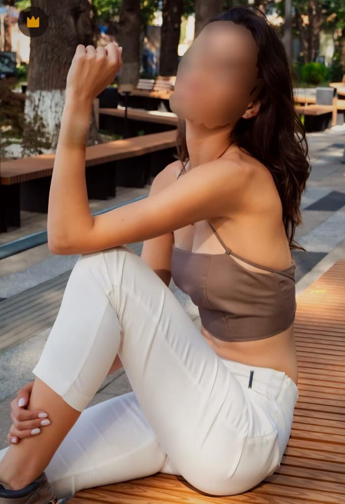 Chica busca chico en Cádiz: 