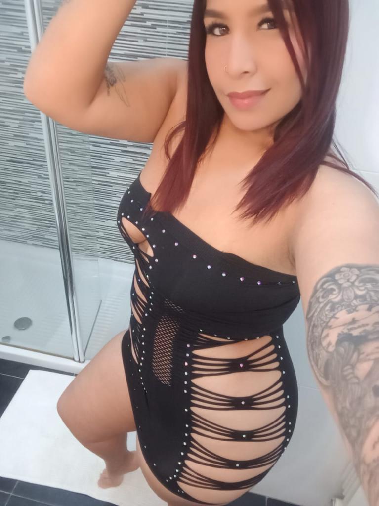 Chica busca chico en Sevilla: Chica busca chico