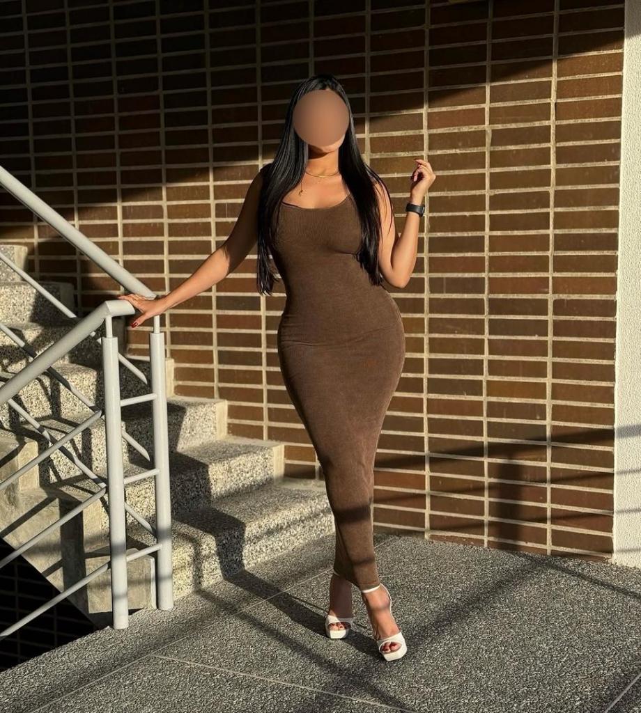 Chica busca chico en Sevilla: 