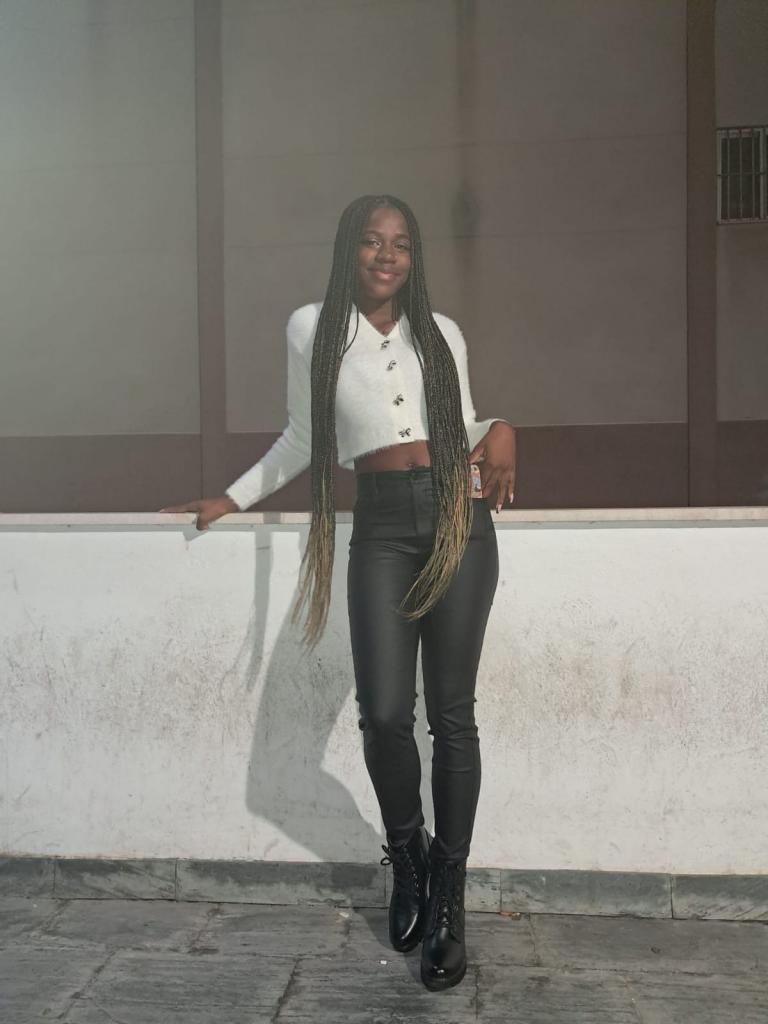 603408861: Chica busca chico en Almería