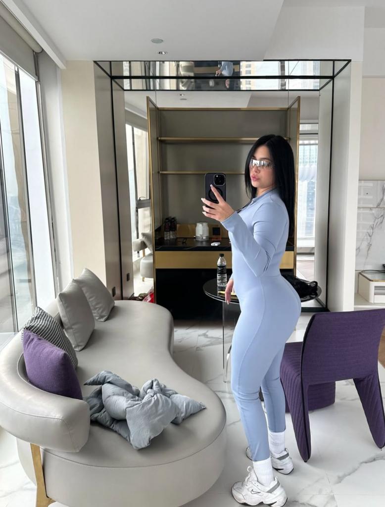 625961114: Transexual en Cádiz