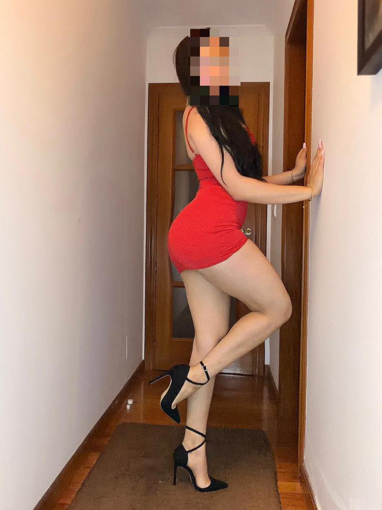 Chica busca chico en Cádiz: 