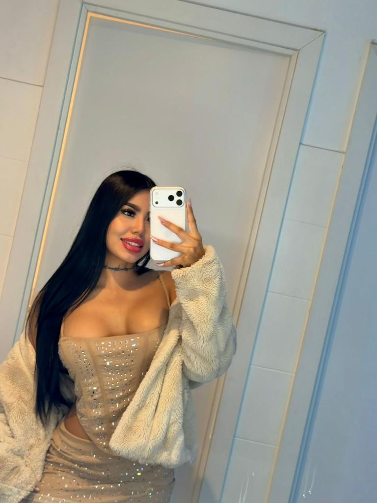 Chica busca chico en Barcelona: 