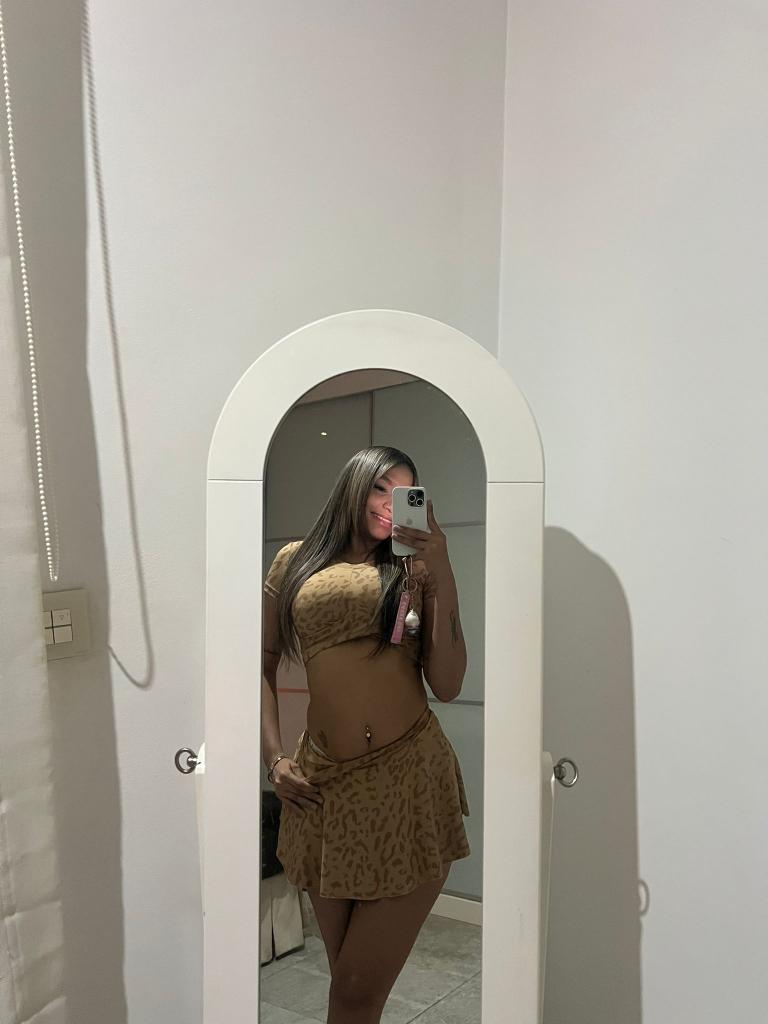 Chica busca chico en Granada: 