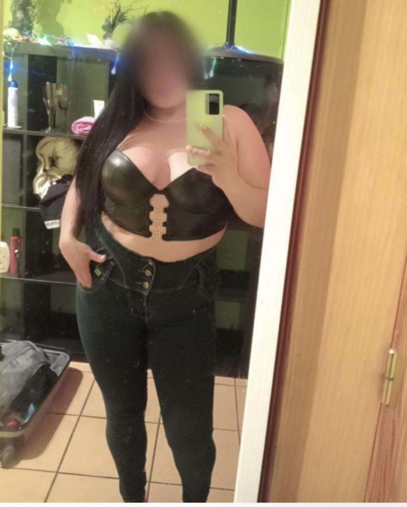 Chica busca chico en Barcelona: 