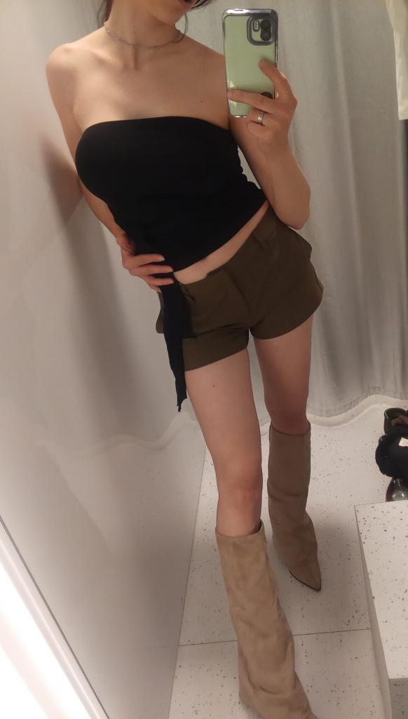 Chica busca chico en Alicante: Chica busca chico