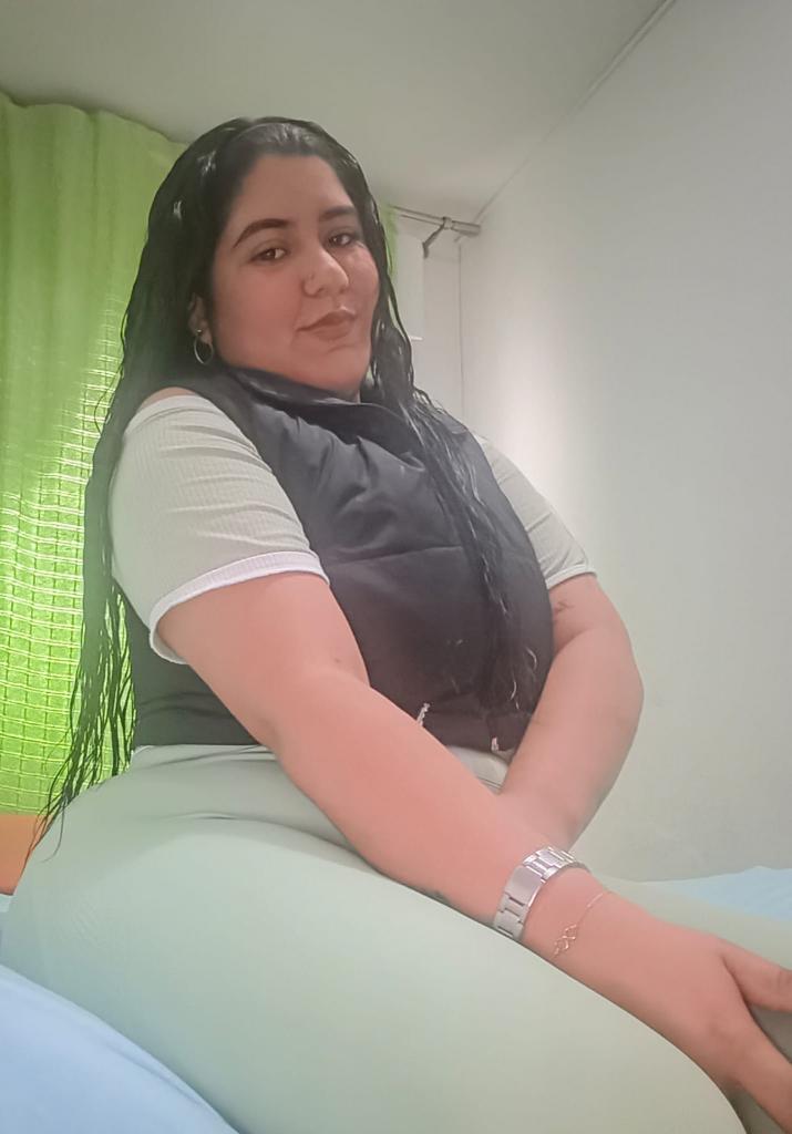 Chica busca chico en Cádiz: 