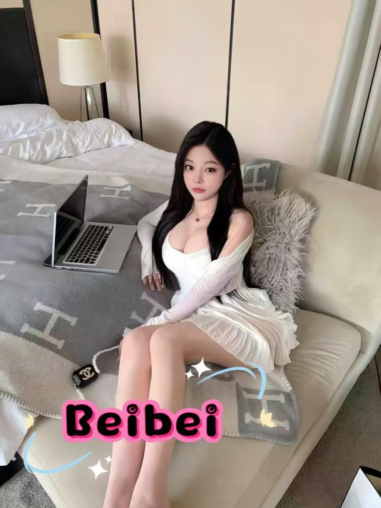 Chica busca chico en Barcelona: Chica busca chico