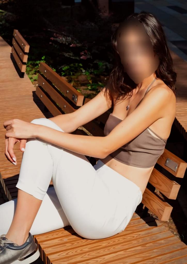 Chica busca chico en Cádiz: 