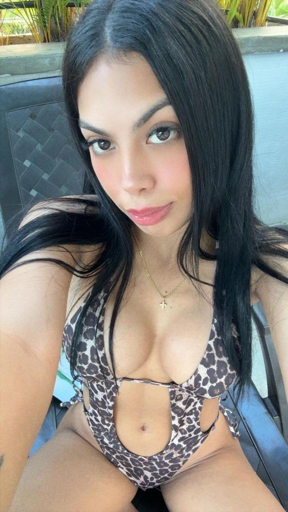 Chica busca chico en La Coruña: Chica busca chico