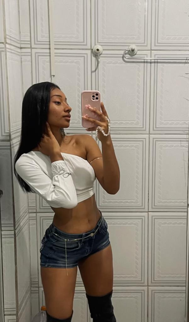 Chica busca chico en Alicante: 