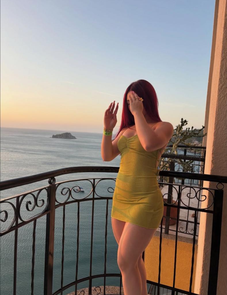 697209770: Chica busca chico en Ciudad Real