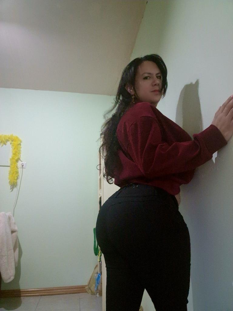 613951411: Travesti en Asturias