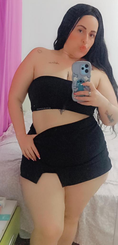 Chica busca chico en Cádiz: 