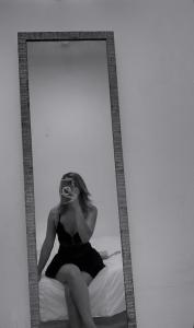 613458055: Chica busca chico en Alicante