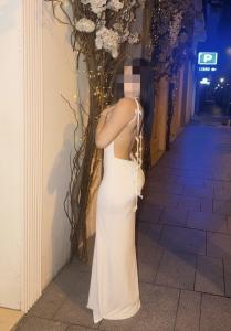 613949135: Chica busca chico en Madrid