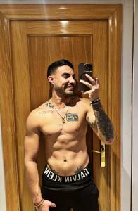 612561084: Chico busca chica en Madrid