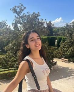 605701884: Chica busca chico en Barcelona