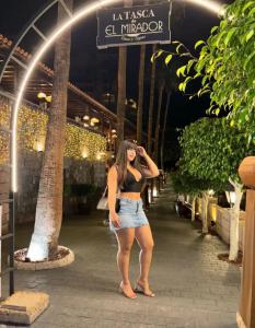 604291664: Chica busca chico en Lugo