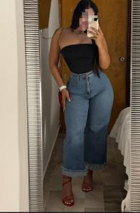 742098495: Chica busca chico en Almería