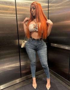 613930188: Chica busca chico en Barcelona