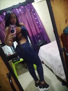 611274291: Chica busca chico en Valencia