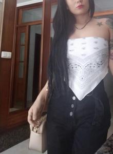 687491045: Chica busca chico en Lugo