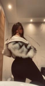 611241794: Chica busca chico en Alicante