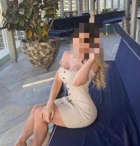 613821191: Chica busca chico en Málaga
