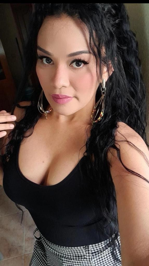 Chica busca chico en Alicante: 