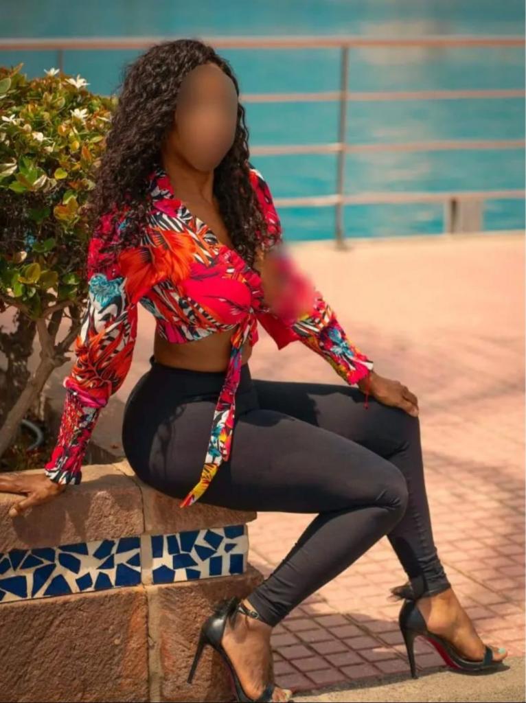 Chica busca chico en Sevilla: 