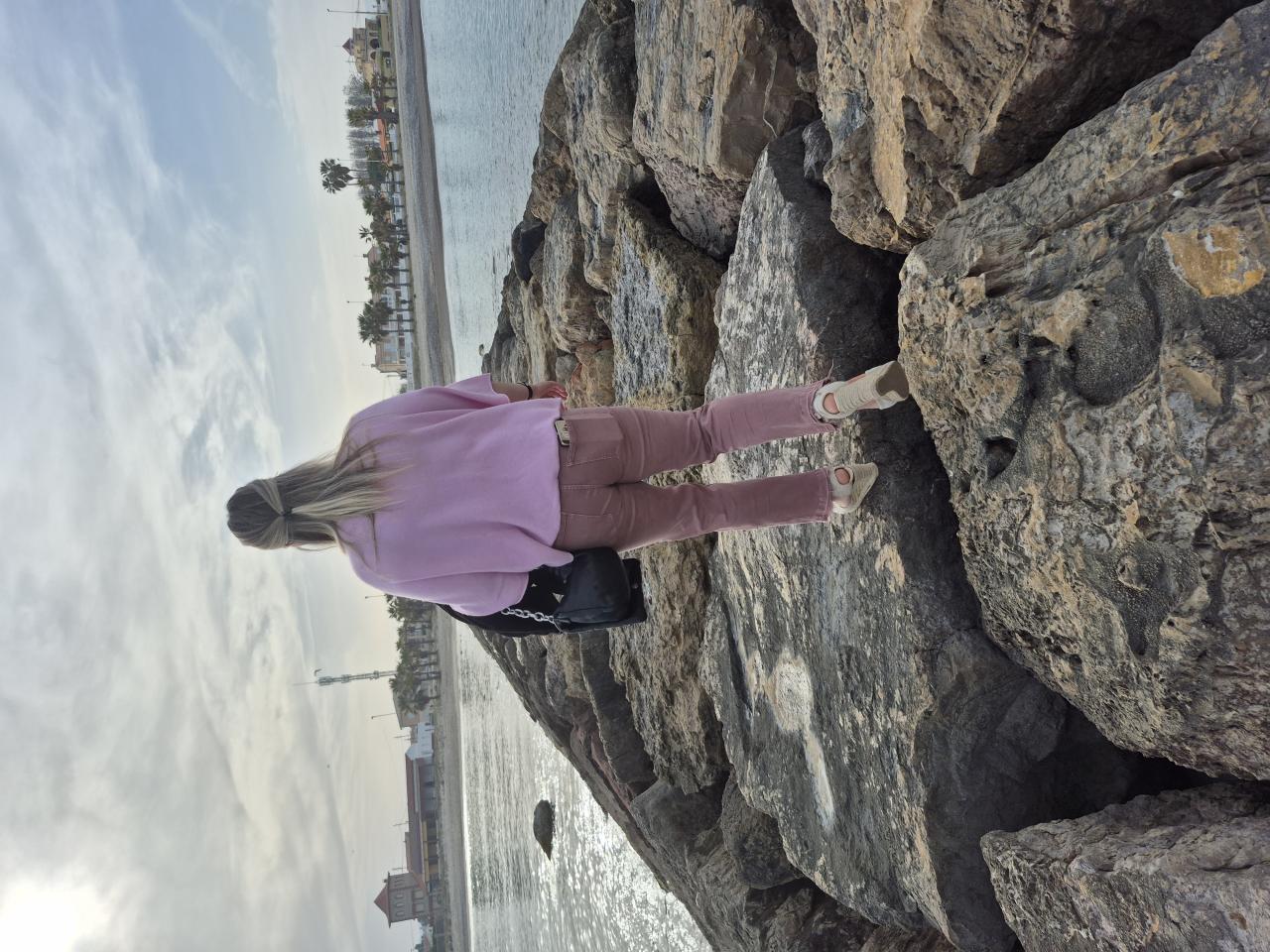 623289048: Chica busca chico en Castellón