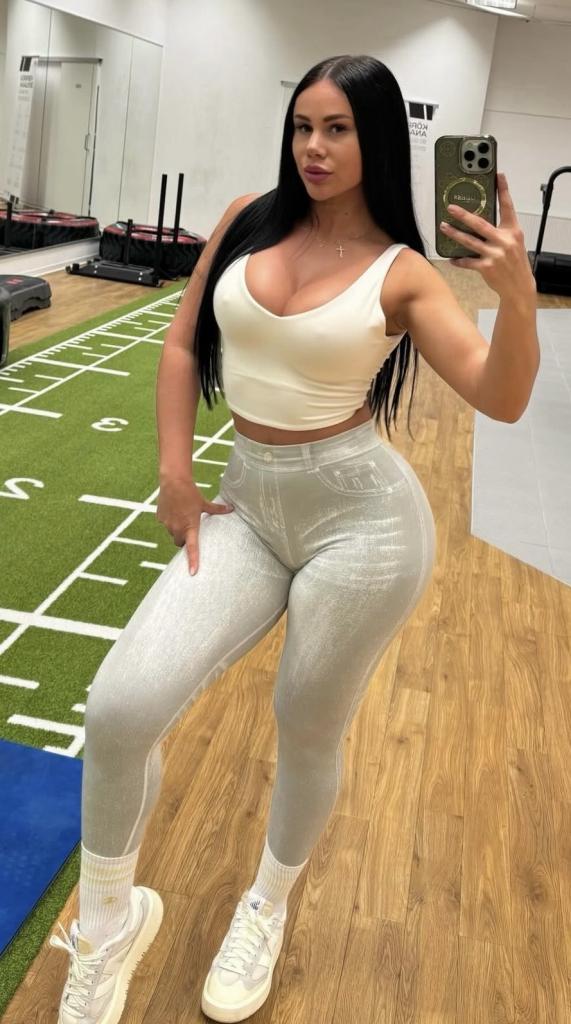 Chica busca chico en Málaga: 