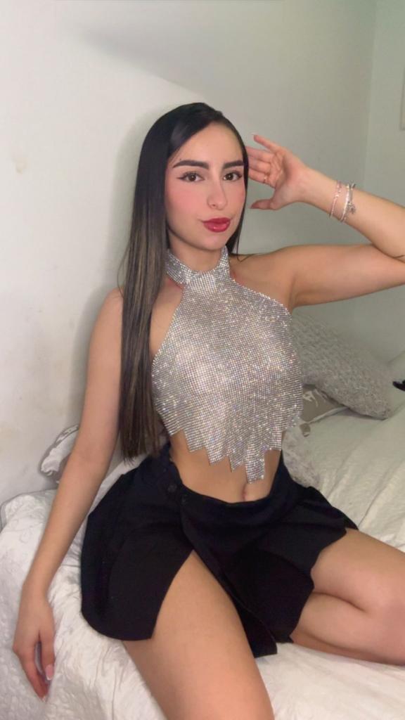 603195885: Chica busca chico en Madrid